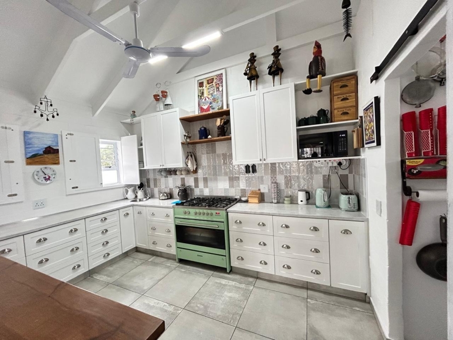 3 Bedroom Property for Sale in Britannia Bay Western Cape